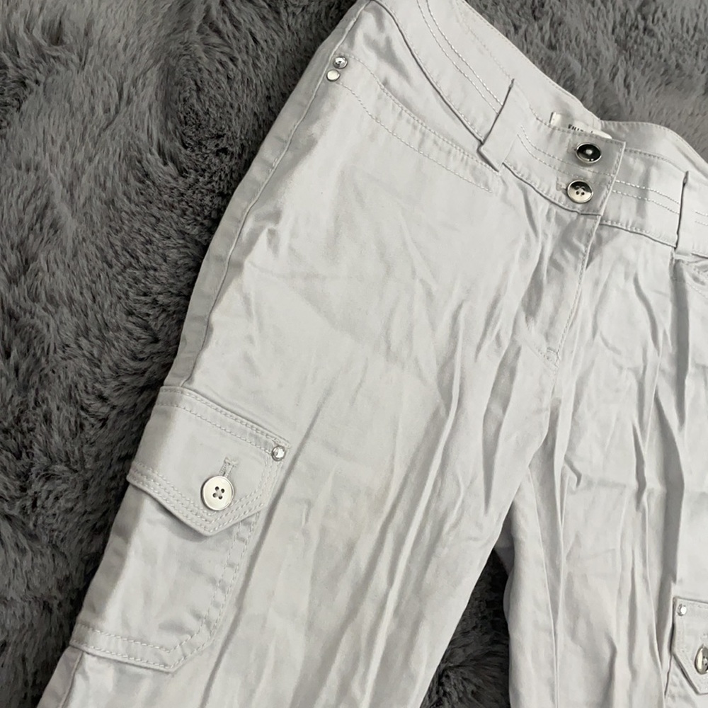 WHBM Crop Leg Light Gray Pant - Picture 4 of 7